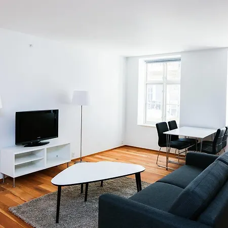 Unforgettable 2 Bedroom Apt In Vesterbro